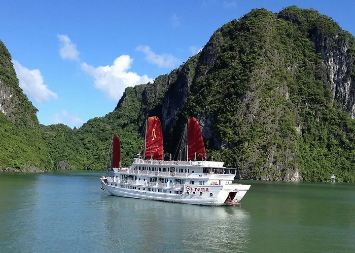 Syrena Cruises 4*
