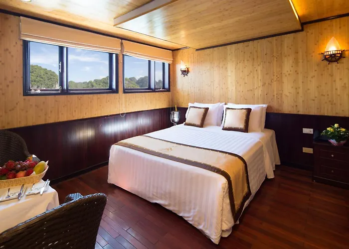  Syrena Cruises 4*