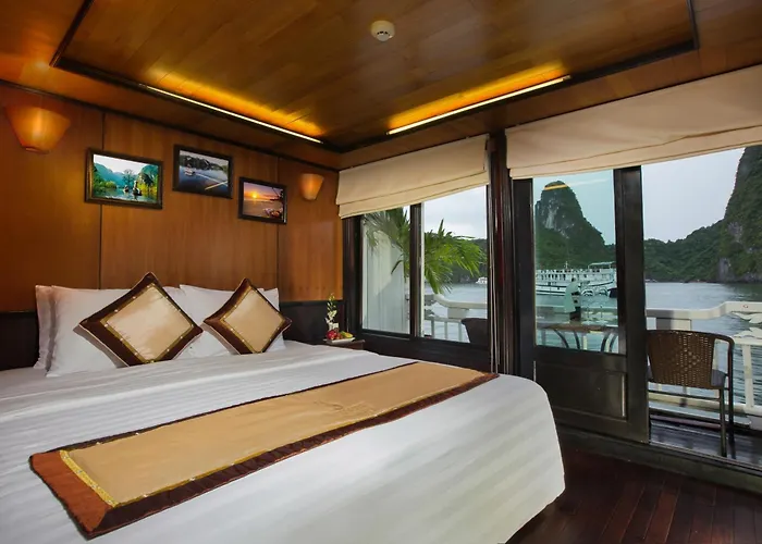 Syrena Cruises 4* Hạ Long