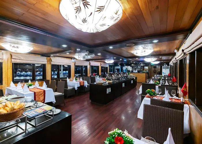 Syrena Cruises Hạ Long