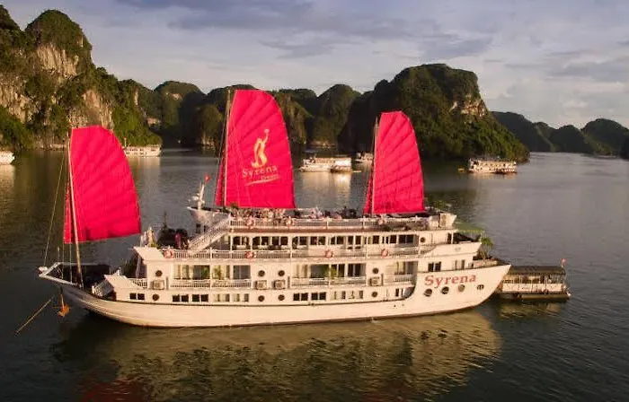  Syrena Cruises